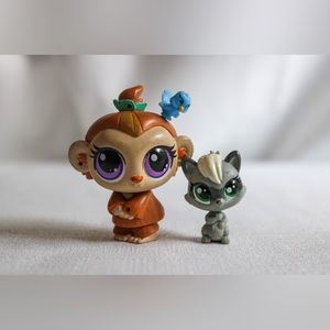 Littlest Pet Shop Pet Pawsabilities (Mushroom Lee and Sneakers Stymie)